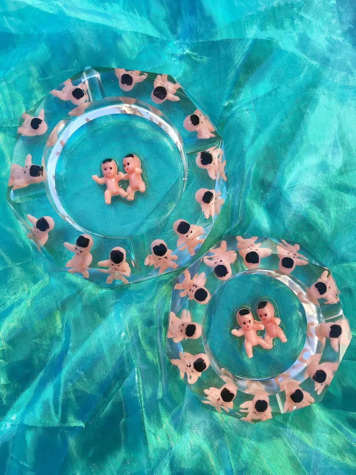 hello.kinky.999 👶🏼 Resin Baby Ashtray 👶🏼 S/L | Vibrators